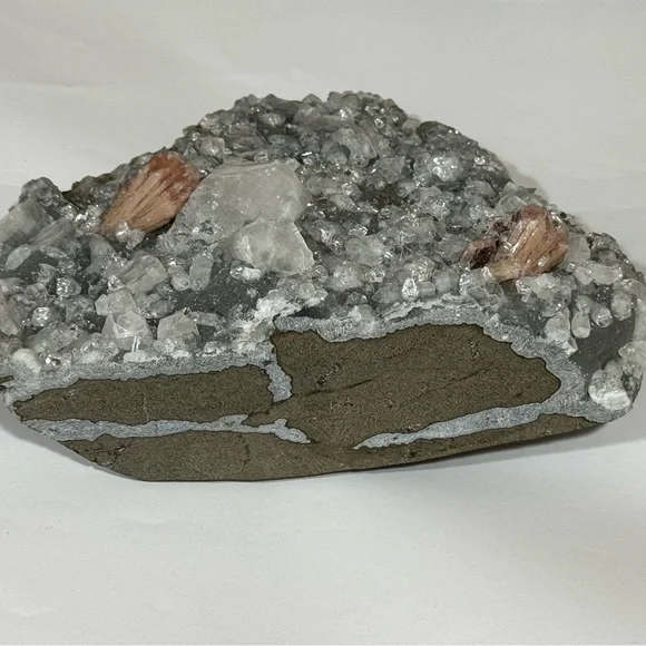 Apophyllite and stilbite Crystal self standing - Picture 11 of 12